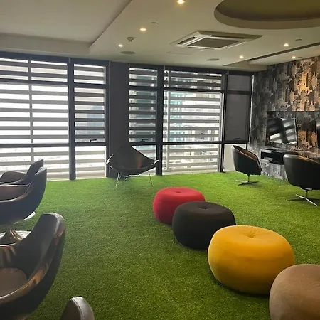 Lovely & Stylish 2Br At The Gramercy Makati